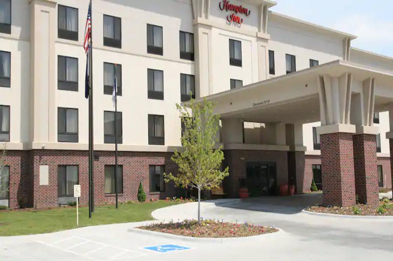 Newly Renovated Hampton Inn Omaha West Lakeside Kültér fotó