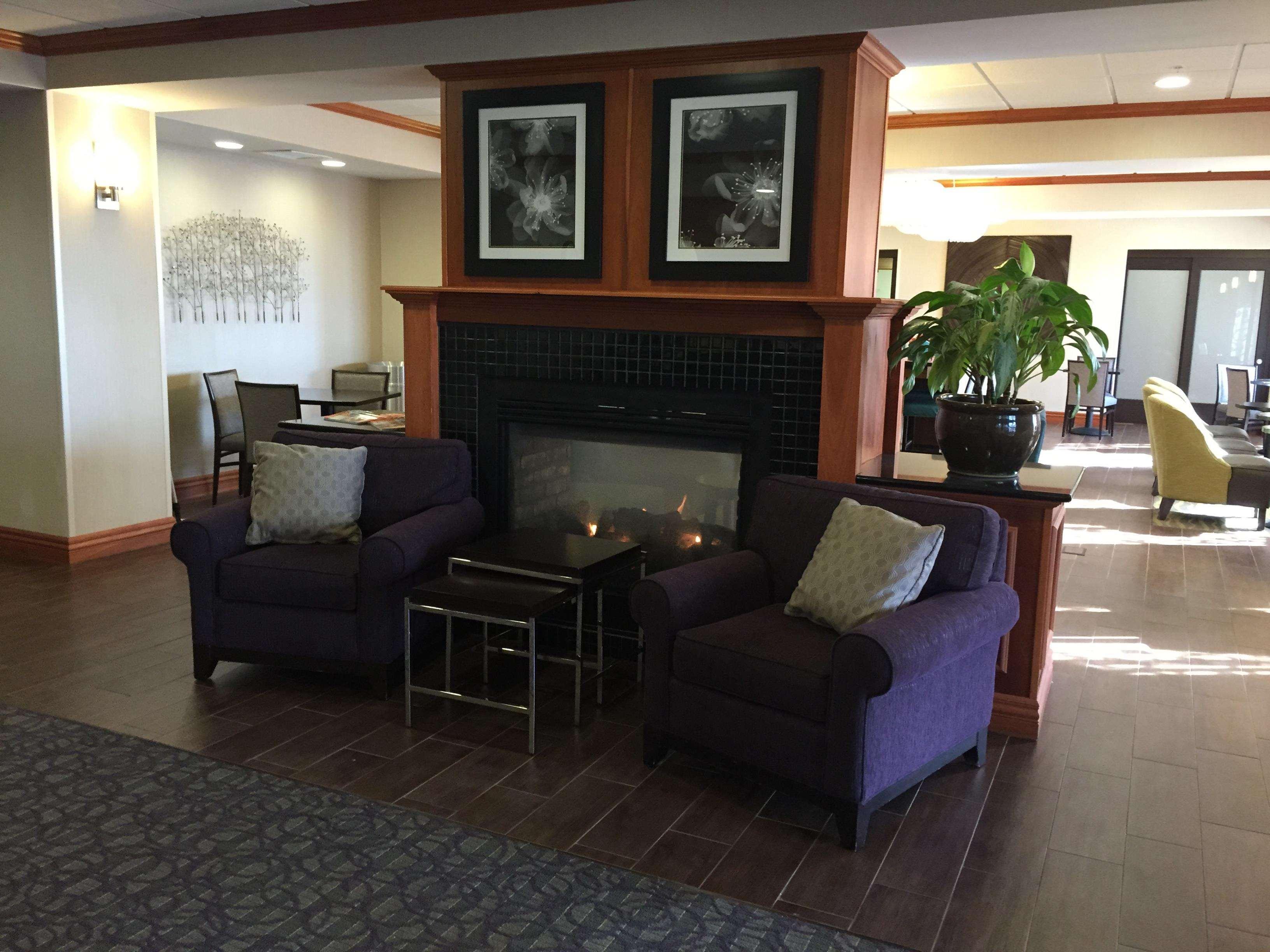 Newly Renovated Hampton Inn Omaha West Lakeside Kültér fotó