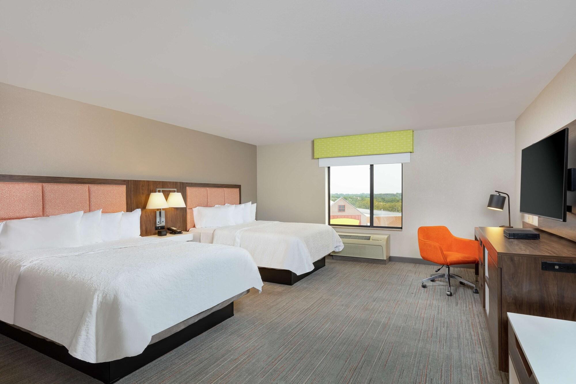 Newly Renovated Hampton Inn Omaha West Lakeside Kültér fotó