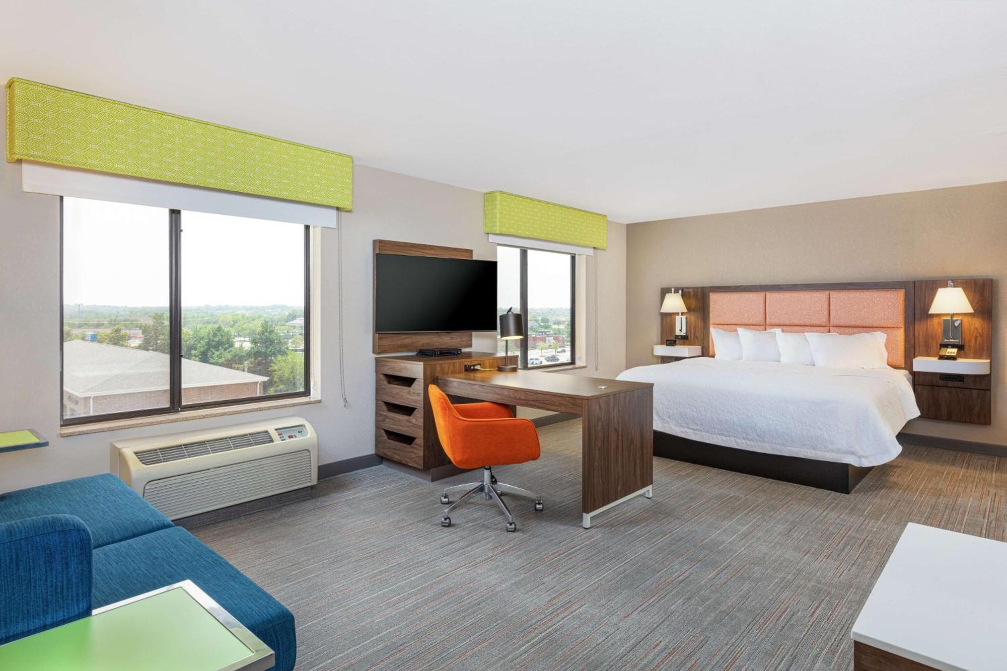 Newly Renovated Hampton Inn Omaha West Lakeside Kültér fotó